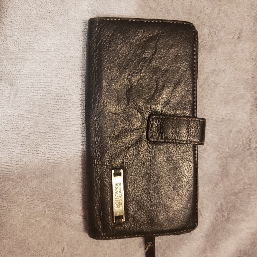 Kenneth Cole wallet